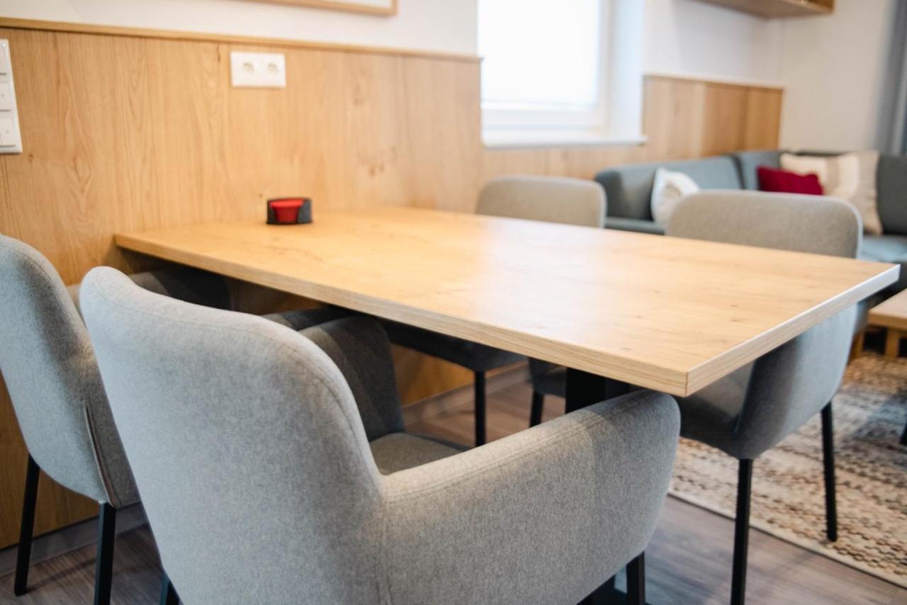Kuesten Apartments Tannenhausen Аурих Екстериор снимка