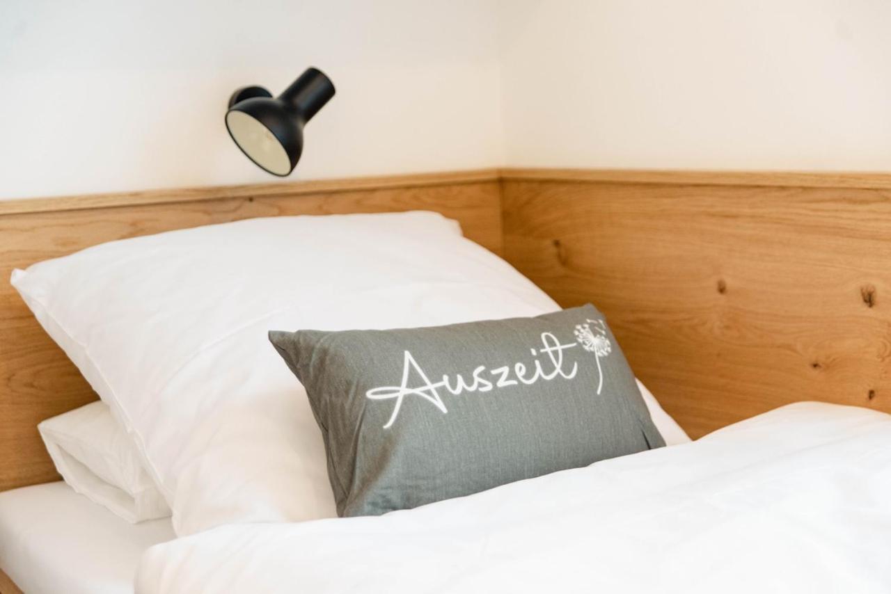 Kuesten Apartments Tannenhausen Аурих Екстериор снимка